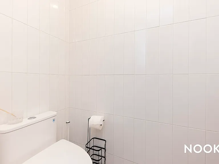 978 Kent Ave #1E — Photo 29