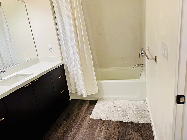 Bathroom #2_2