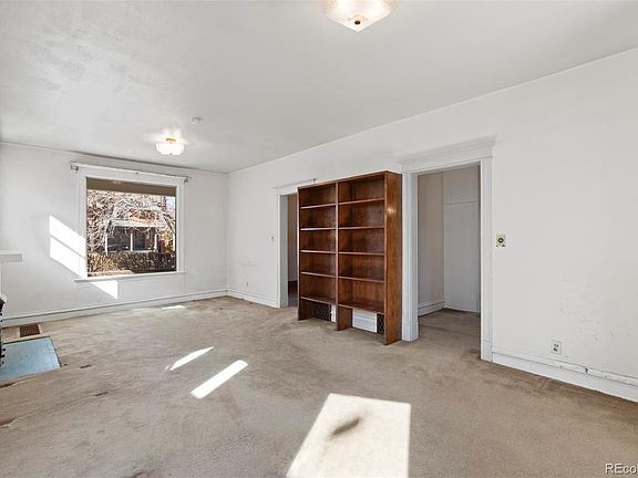 5th image of 1060 Cook Street