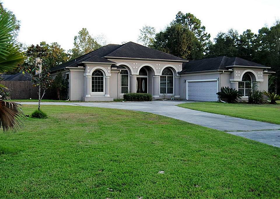 1st image of 23962 Mossy Oaks Dr