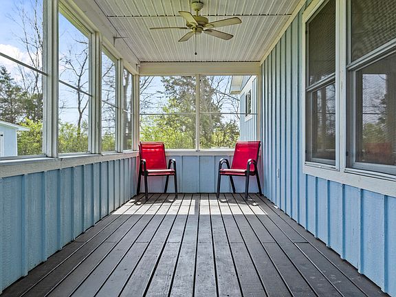 5th image of 698 Mudlick Rd