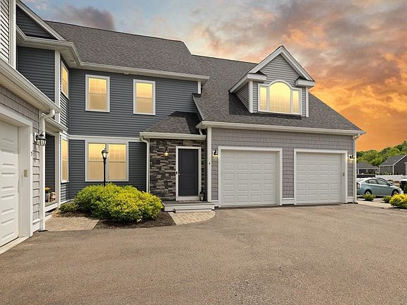 3rd image of 80 Lebaron Blvd #4
