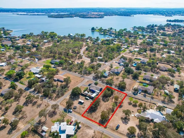 338 Sweetbriar Drive, Granite Shoals, TX 78654