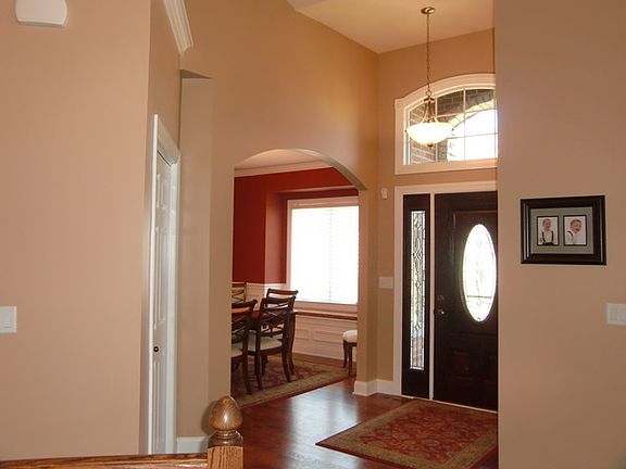 4th image of 9222 Cloister Ct
