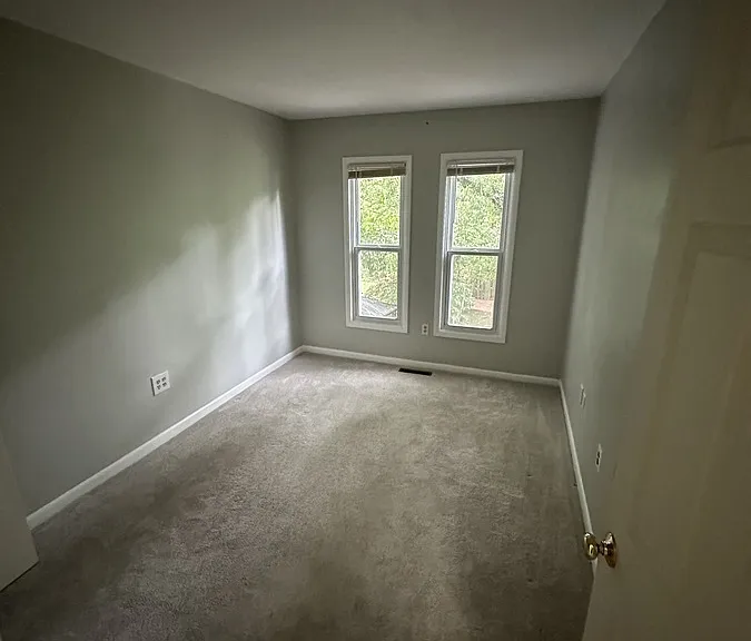 8216 Shady Spring Dr — Photo 17