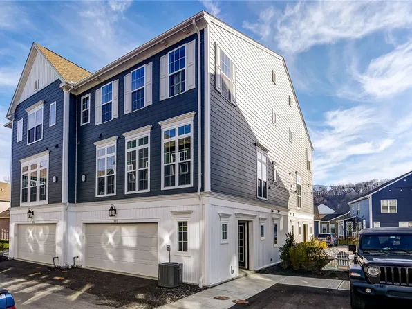 3023 Howell Dr, Bridgeville, PA 15017
