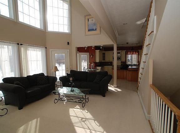 5th image of 10 Tenbury Way