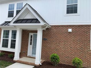 1011 Robinson Rd #5D, Suffolk, VA 23434