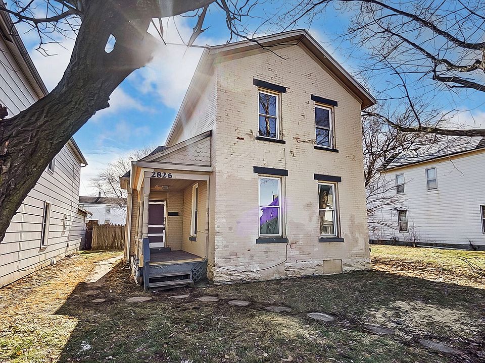 1st image of 2826 E 2nd St