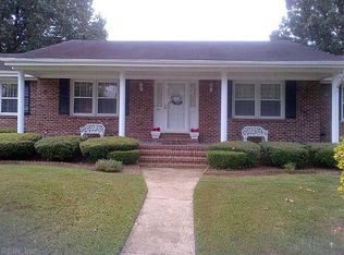 441 Crown Cres, Chesapeake, VA 23325