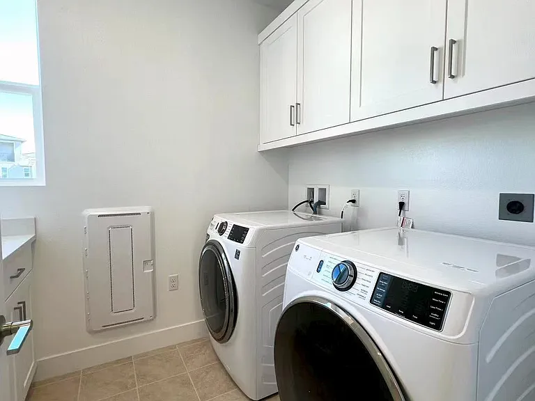 414 Clipper — Photo 24