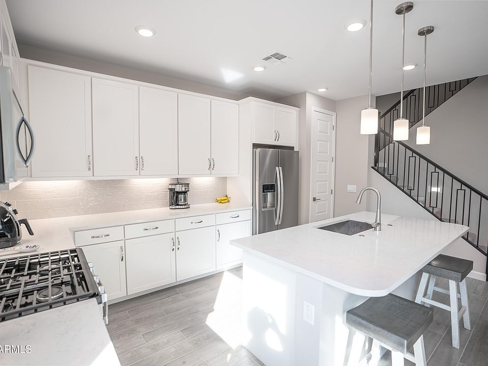 1st image of 21016 N 58TH Way