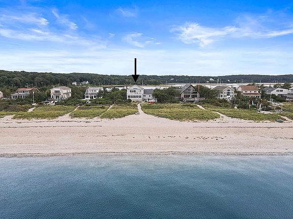 3rd image of 163 Harbor Beach Rd