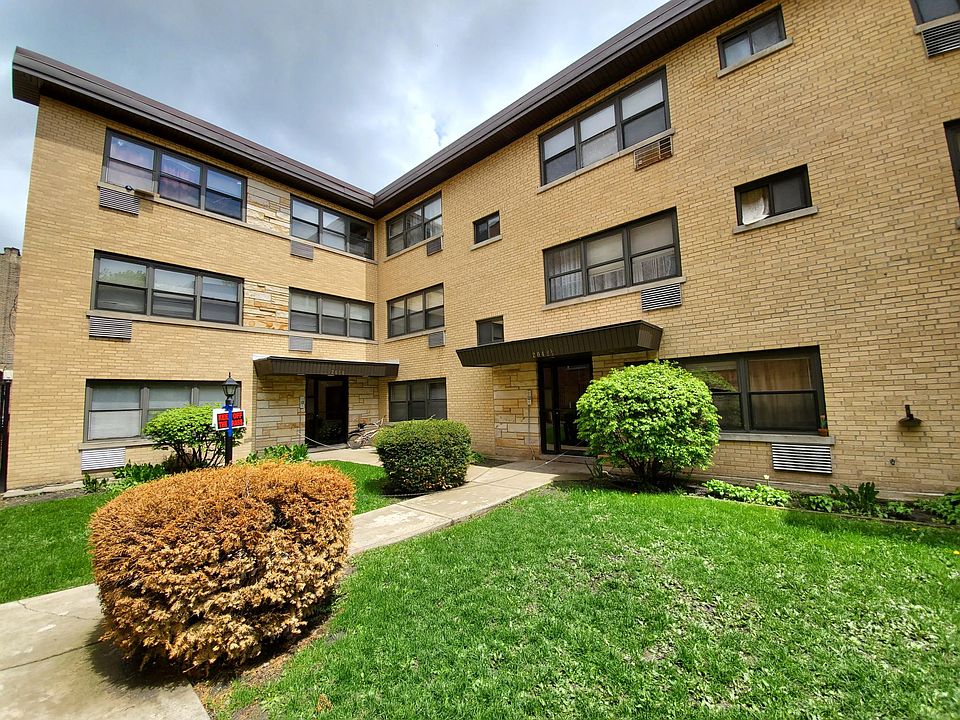 1st image of 2046 W Chase Ave #1DG