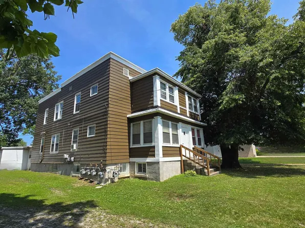 3042 S Custer Rd, Monroe, MI 48161