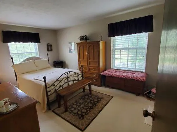 5357 Portland St APT 304, Columbus, OH 43235