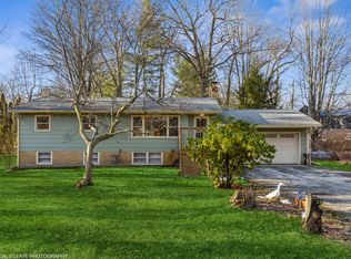 18810 Parkview Dr, New Buffalo, MI 49117