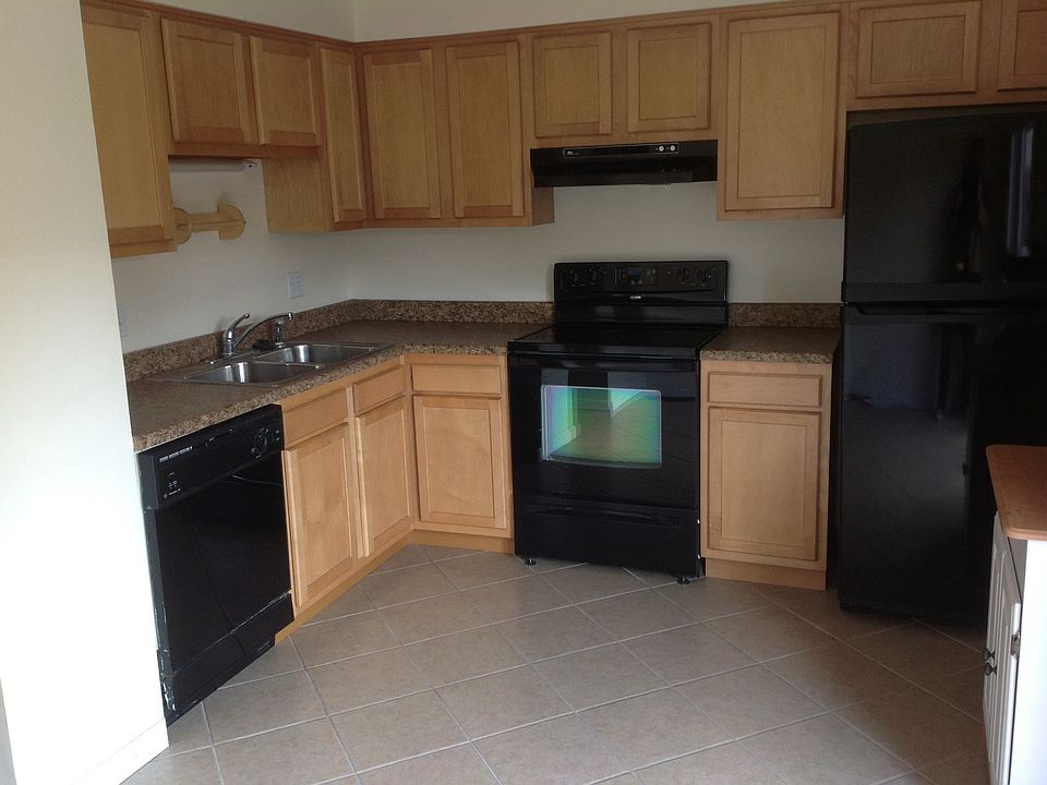 2nd image of 1851 Willoway Cir N