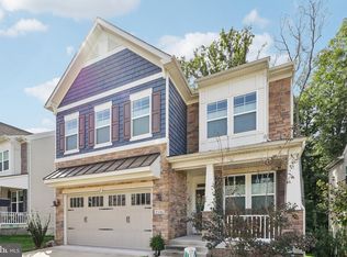 9546 Sanger St, Lorton, VA 22079