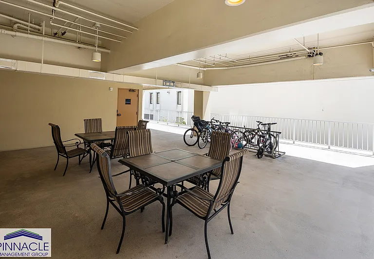 785 Kinau St #302 — Photo 12