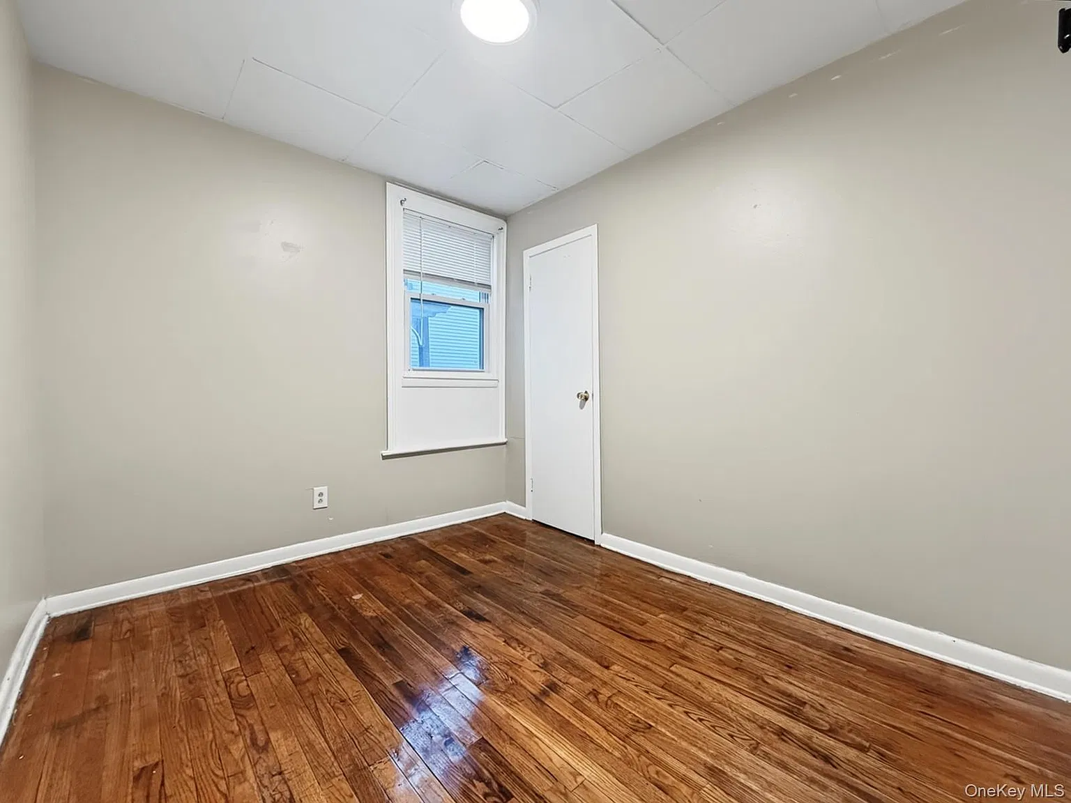 103 Linden Ave — Photo 3