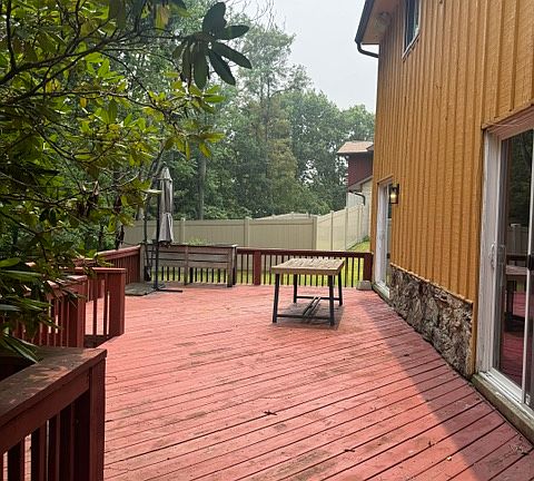 2nd image of 143 Regal Ct #1