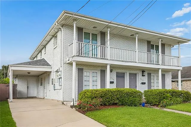 2 bed, 2.5 bath, 1300 sqft, $2,250 — Photo 1