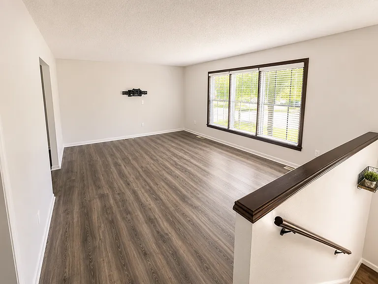 143 Ej Frick Dr — Photo 3