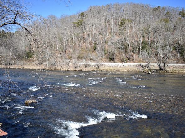 1575 Main St #20, Bryson City, NC 28713