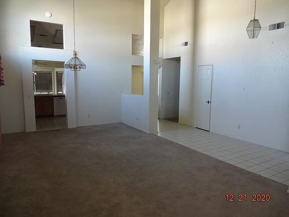 4th image of 12861 Portola St