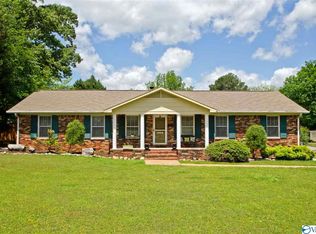 1826 Magnolia St SE, Decatur, AL 35601