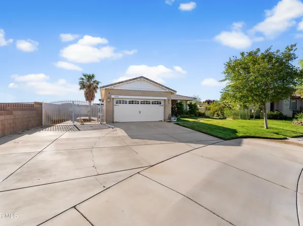42942 Yaffa St, Lancaster, CA 93535