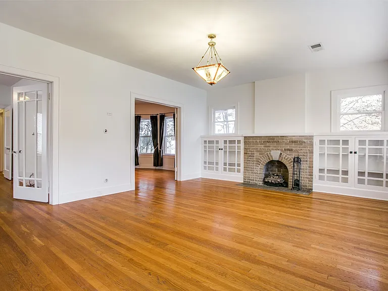 6210 Victor St — Photo 5