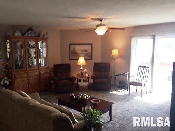 4th image of 4002 Creek Hill Dr #4002