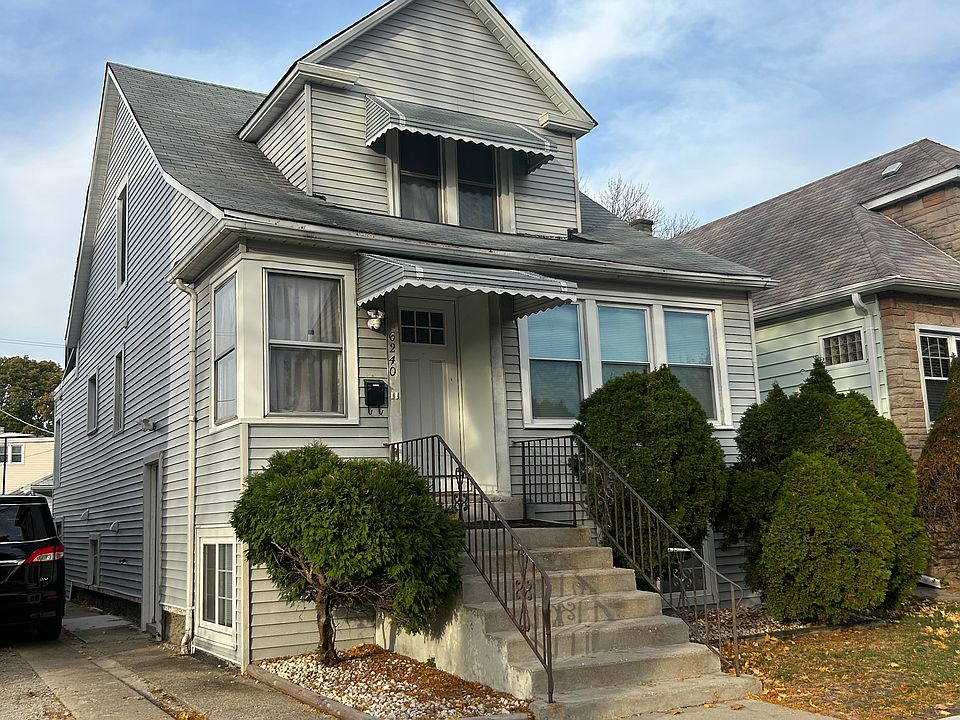 1st image of 6240 W Waveland Ave #1F