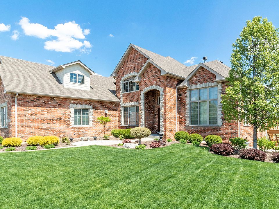 1st image of 15621 Jeanne Ln