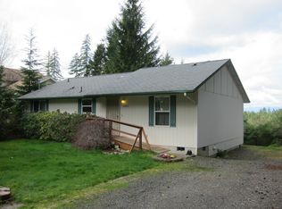 2200 E Trails End Dr, Belfair, WA 98528