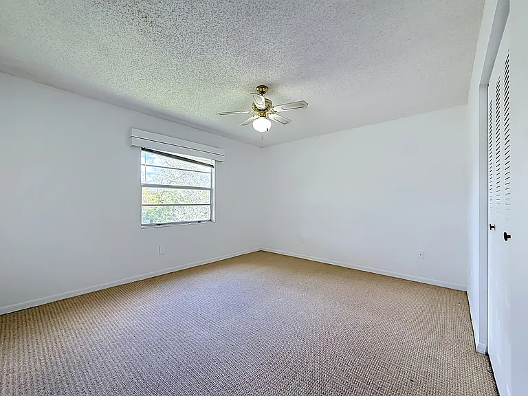 5597 67th Ave N #423 — Photo 14