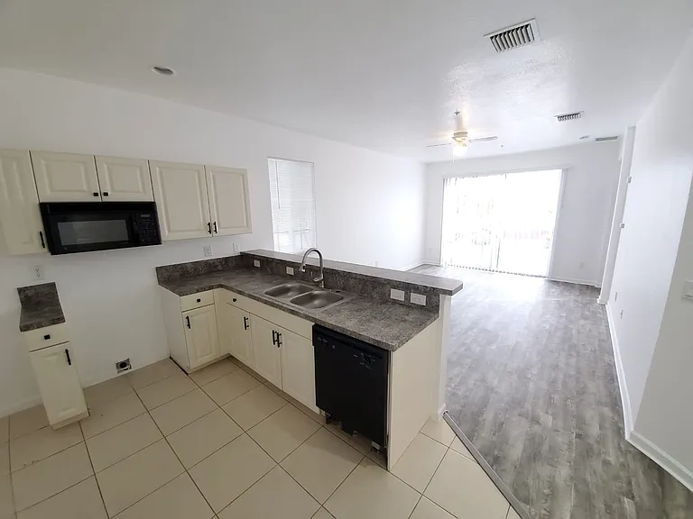 1945 Marsh Harbor Dr #1 — Photo 5