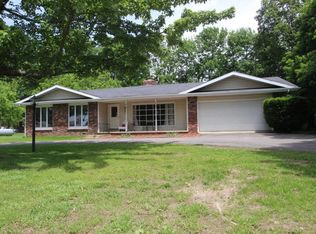 418 S Peightel St, Seymour, MO 65746