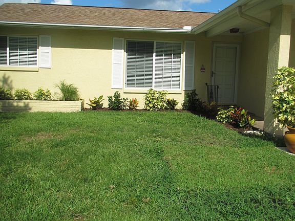 2nd image of 151 Stafford Cir