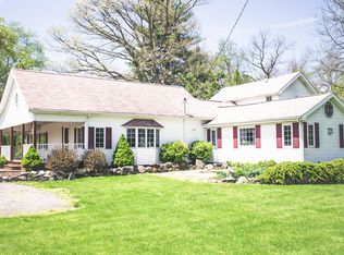 4200 Williamston Rd, Stockbridge, MI 49285