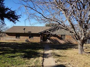 6851 Old Agnes Rd, Poolville, TX 76487