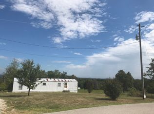 8206 Goode Rd, Hopkinsville, KY 42240