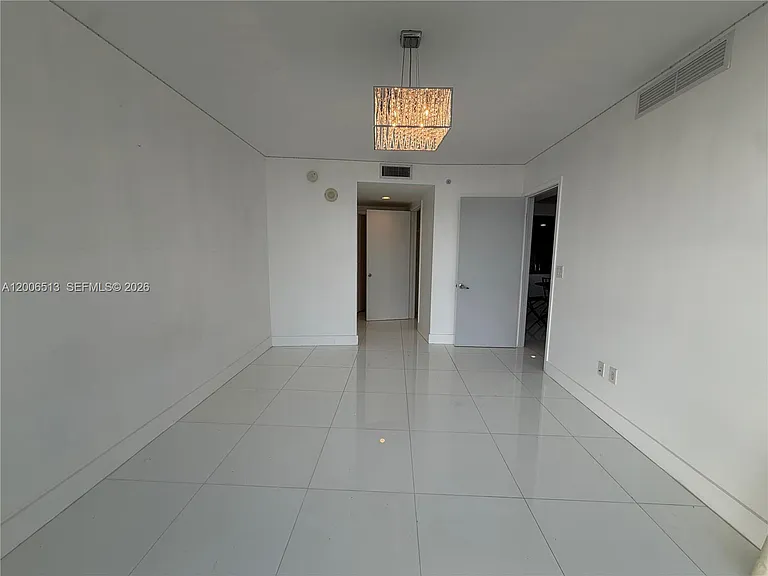 18201 Collins Ave #5105 — Photo 17