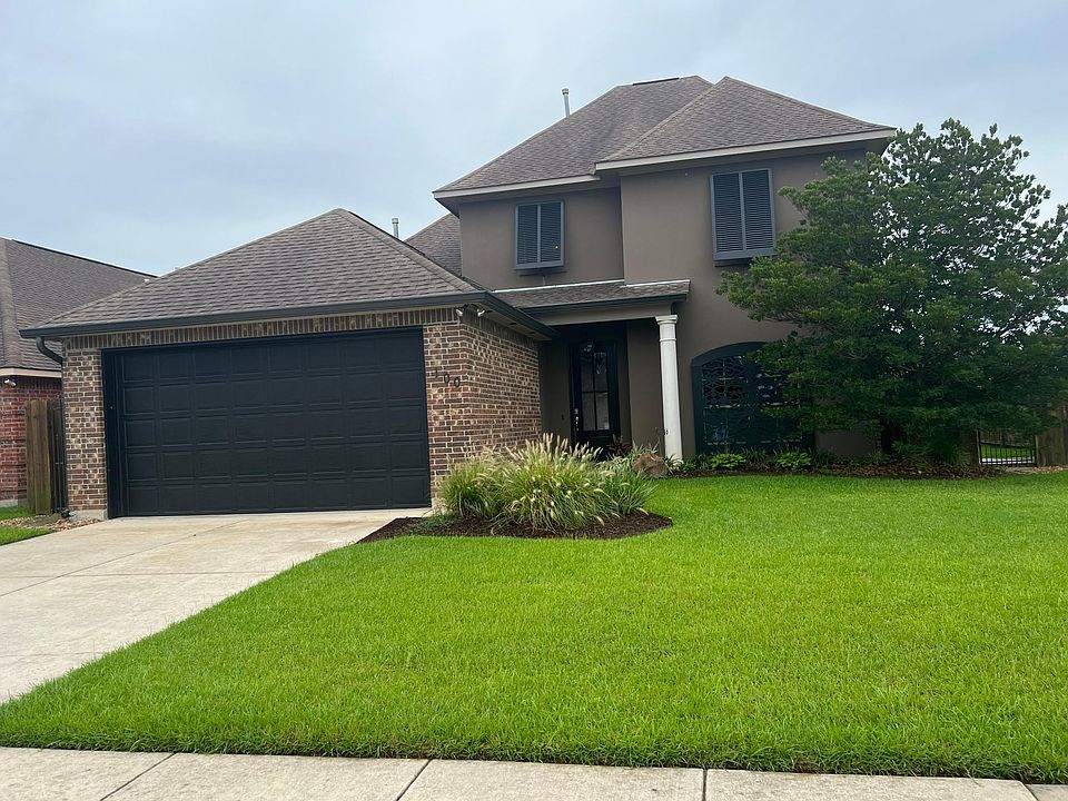 1st image of 100 Cautillion Dr