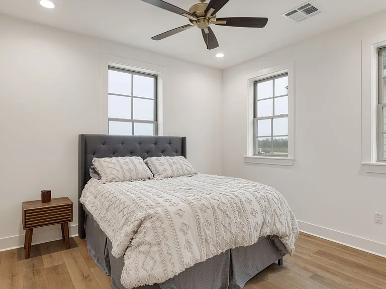 315 Sandstone Ave #101 — Photo 4
