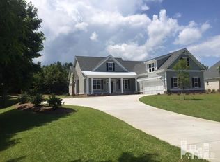 93 Crane Pt, Hampstead, NC 28443