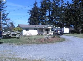 56269 Rusty Rd, Bandon, OR 97411