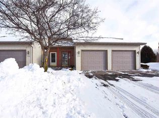 3380 Isaac Ln, Oshkosh, WI 54902